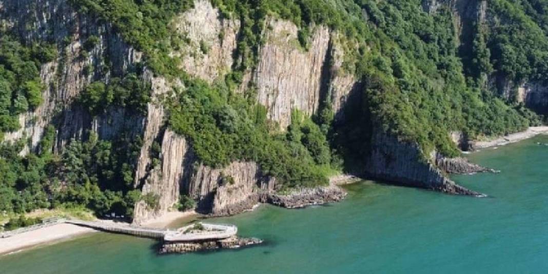 Dünyanın sadece 4 noktasında var biri de Türkiye’de! Giden hayran kalıyor, tam not alıyor: 80 milyon yıllık doğa mucizesi 2